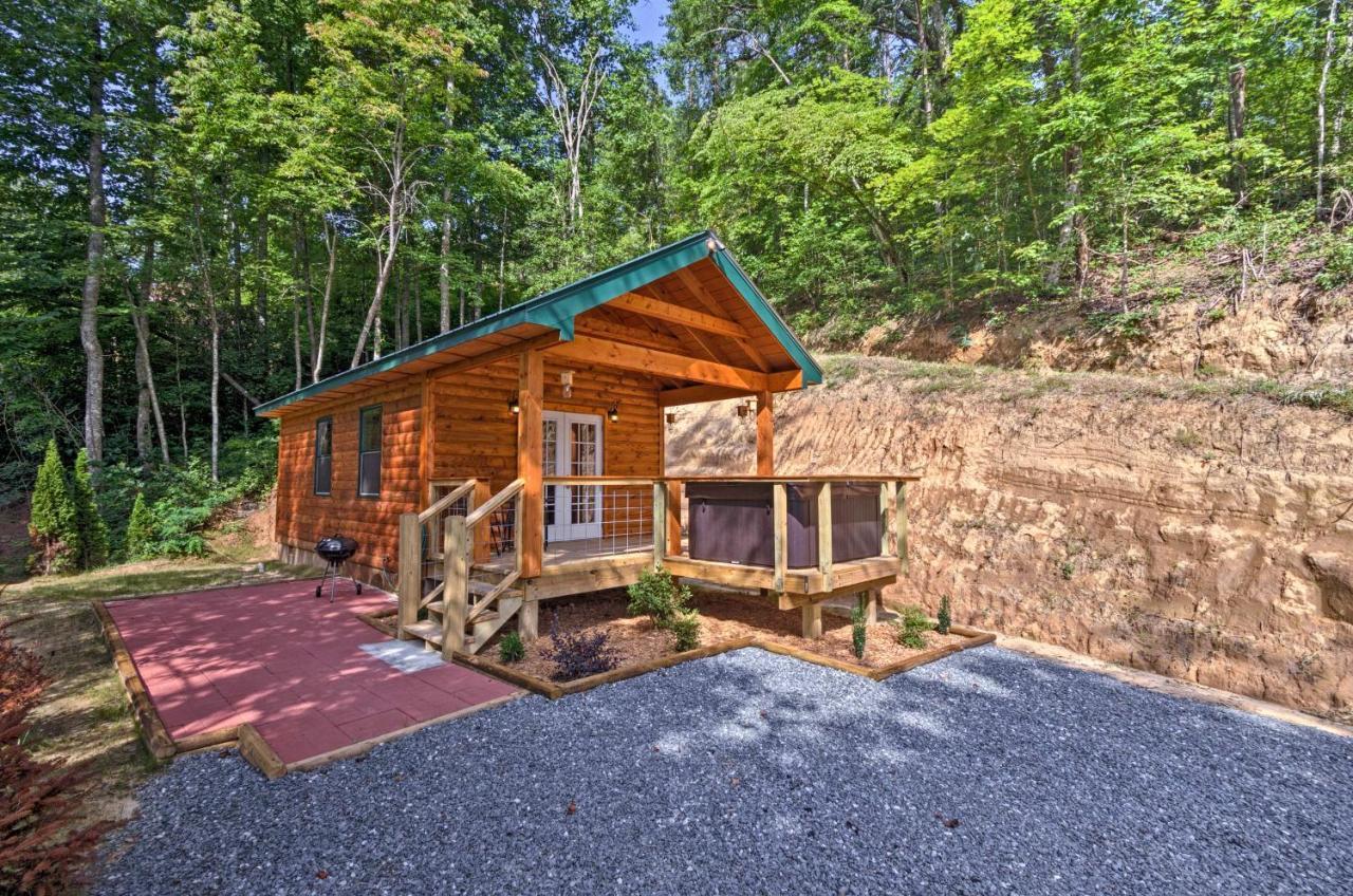 Bryson City Studio With Hot Tub - Near Nantahala! Экстерьер фото